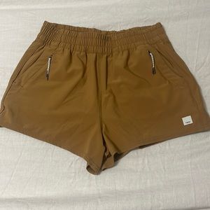 Vuori Dash Women’s Performance Shorts